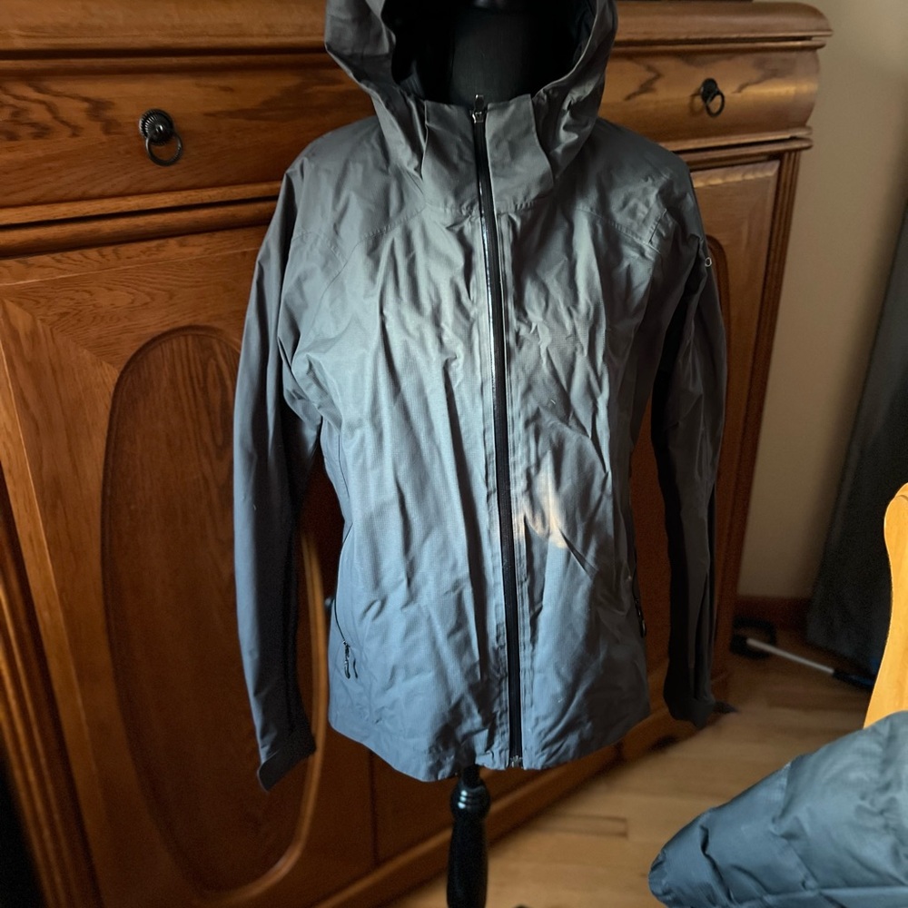 Columbia Titanium Women's Jacket XL